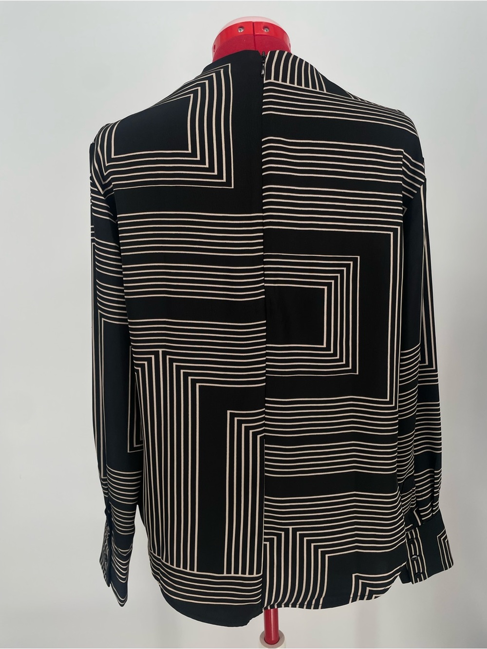 H&M Black Cream Geometric Striped Draped Front Long-sleeve Work Blouse - Picture 6 of 8